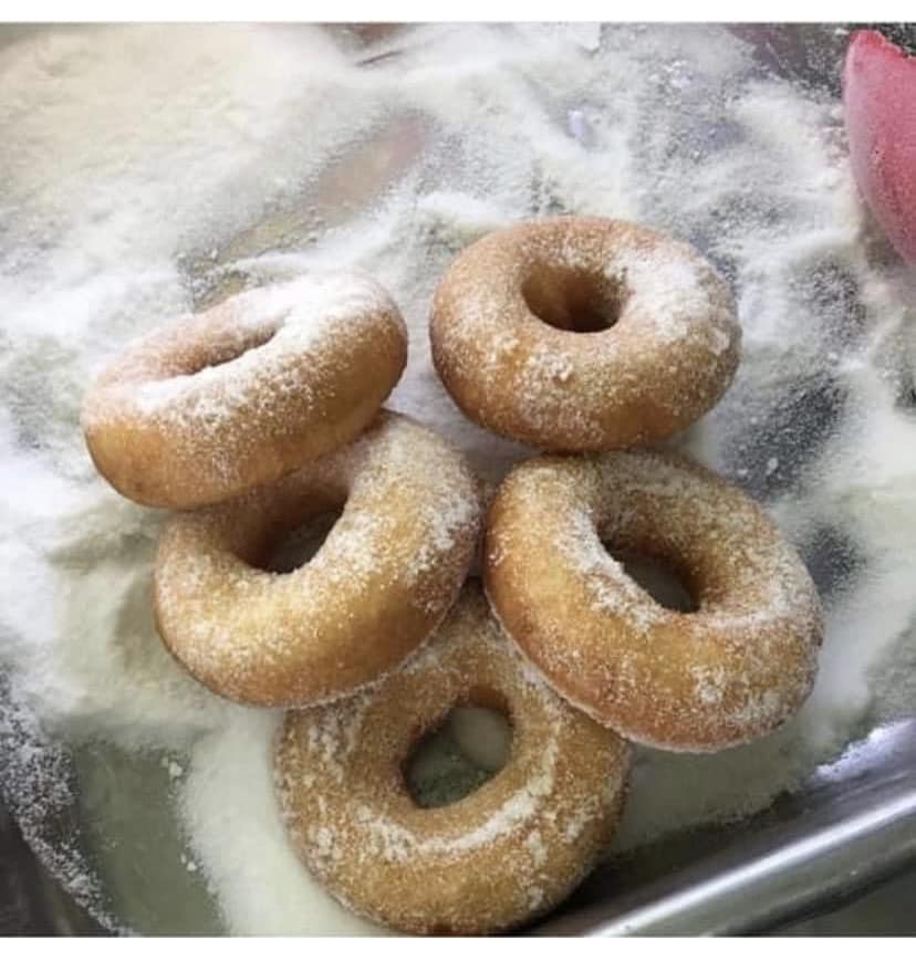 Hot Sugared Donuts